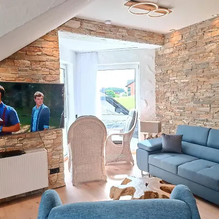 Luxus Ferienwohnung Traum-seeblick * Schalkenmehren